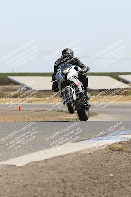 media/Sep-01-2025-Lets Ride (Mon) [[4370d11284]]/B Group/1220pm (Wheelie Bump)/